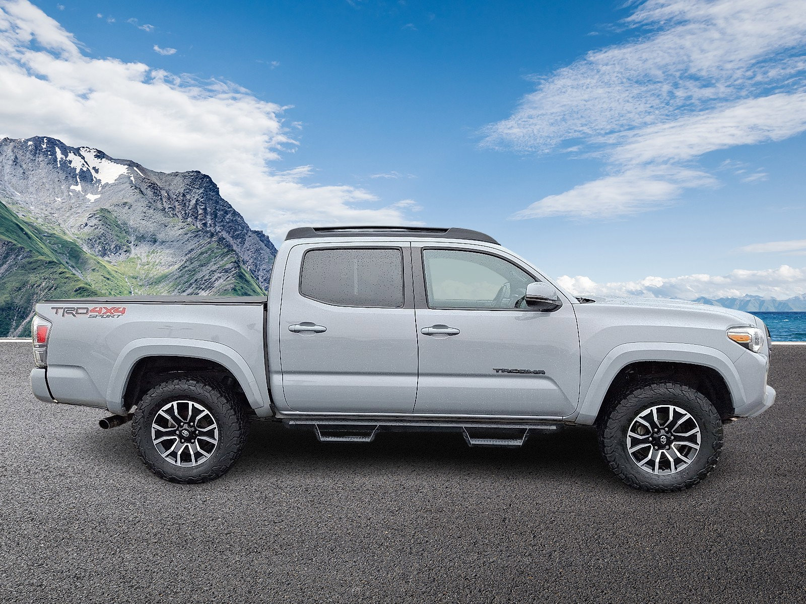 Used 2021 Toyota Tacoma TRD Sport image 7