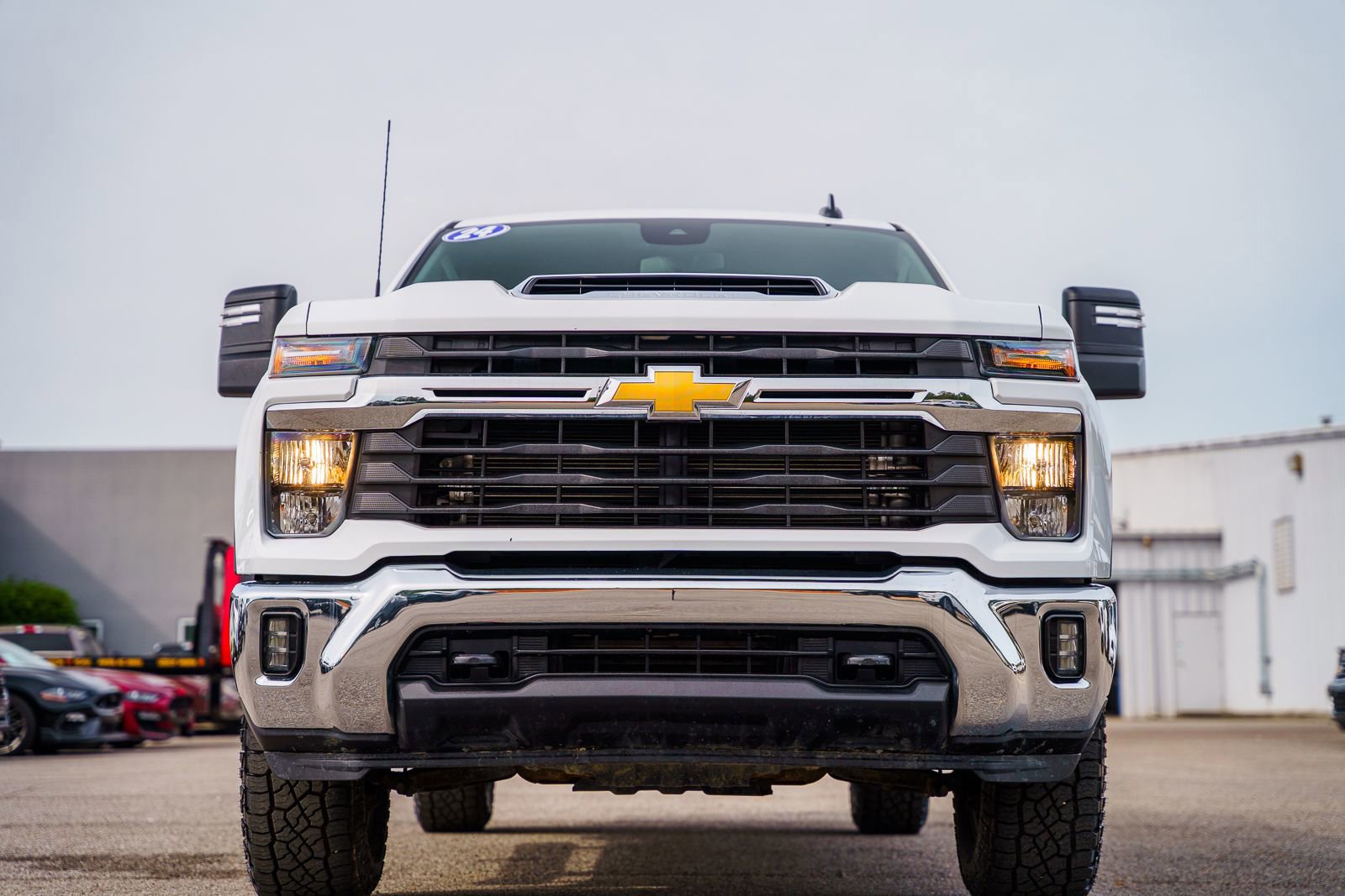 Used 2024 Chevrolet Silverado 2500 LT image 8