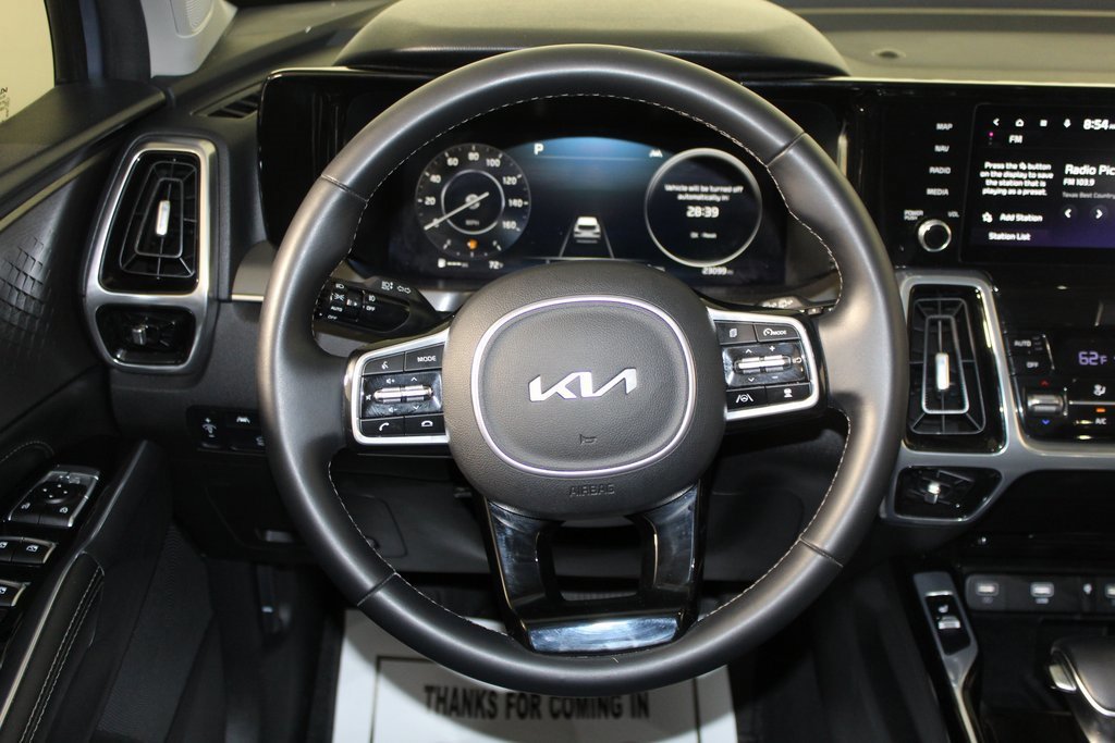 Used 2023 Kia Sorento SX image 16