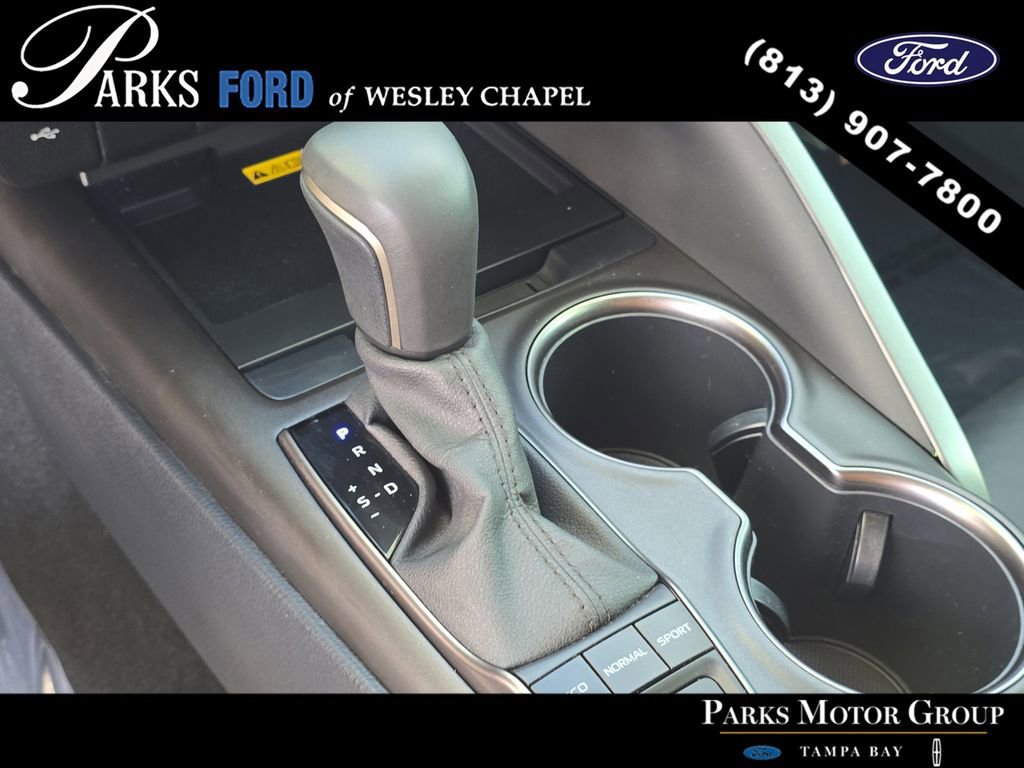 Used 2022 Toyota Camry XSE image 24