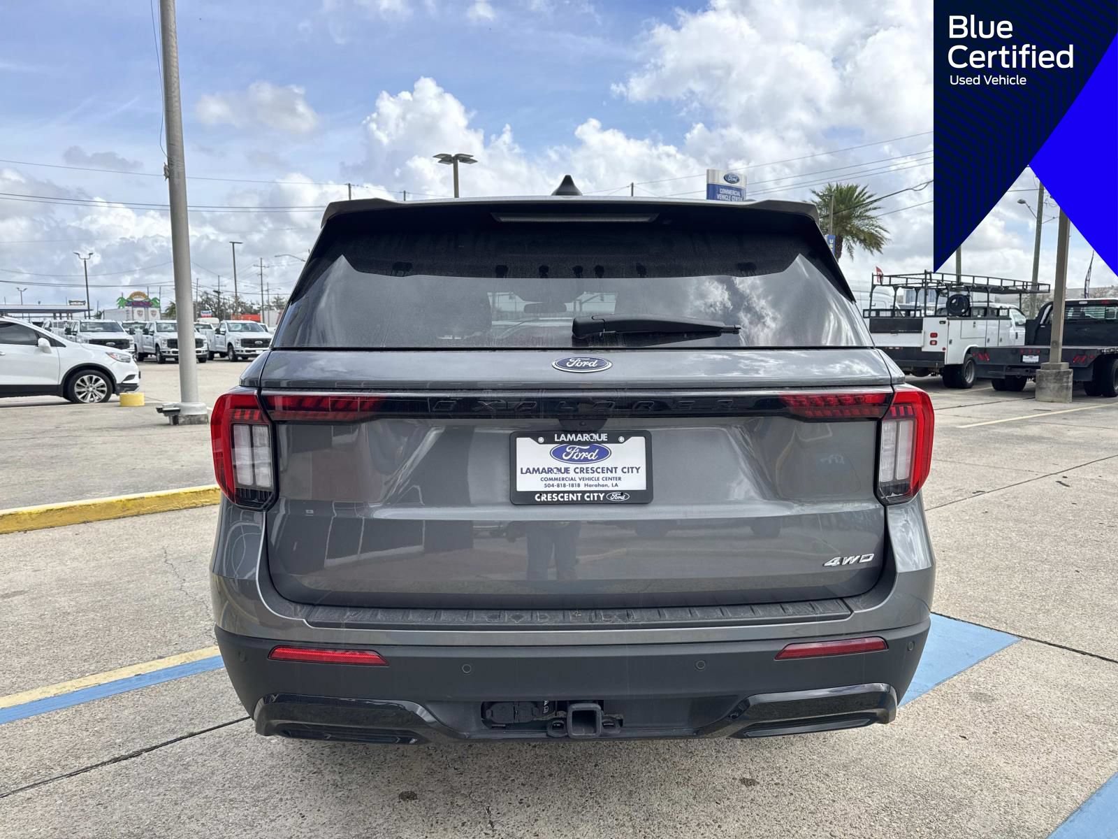 Certified 2025 Ford Explorer ST-Line AWD/4WD image 9