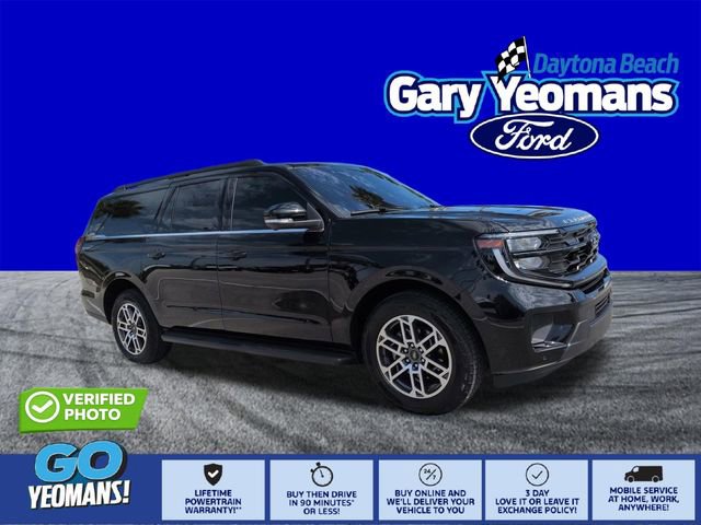 Certified 2025 Ford Expedition Max Active AWD/4WD image 1