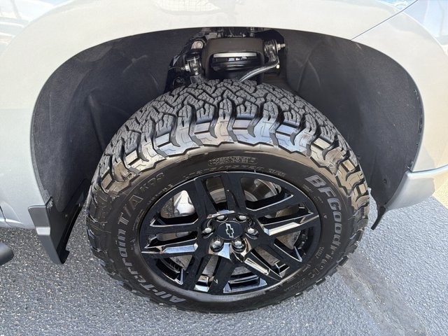 Used 2026 Chevrolet Silverado 1500 RST w/ RST Select Package AWD/4WD image 4