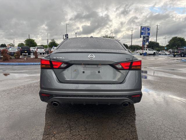 Used 2022 Nissan Altima 2.5 SR FWD image 4