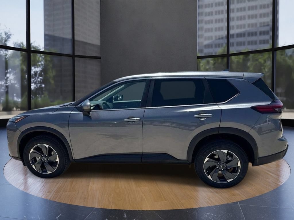 Used 2024 Nissan Rogue SV AWD/4WD image 4