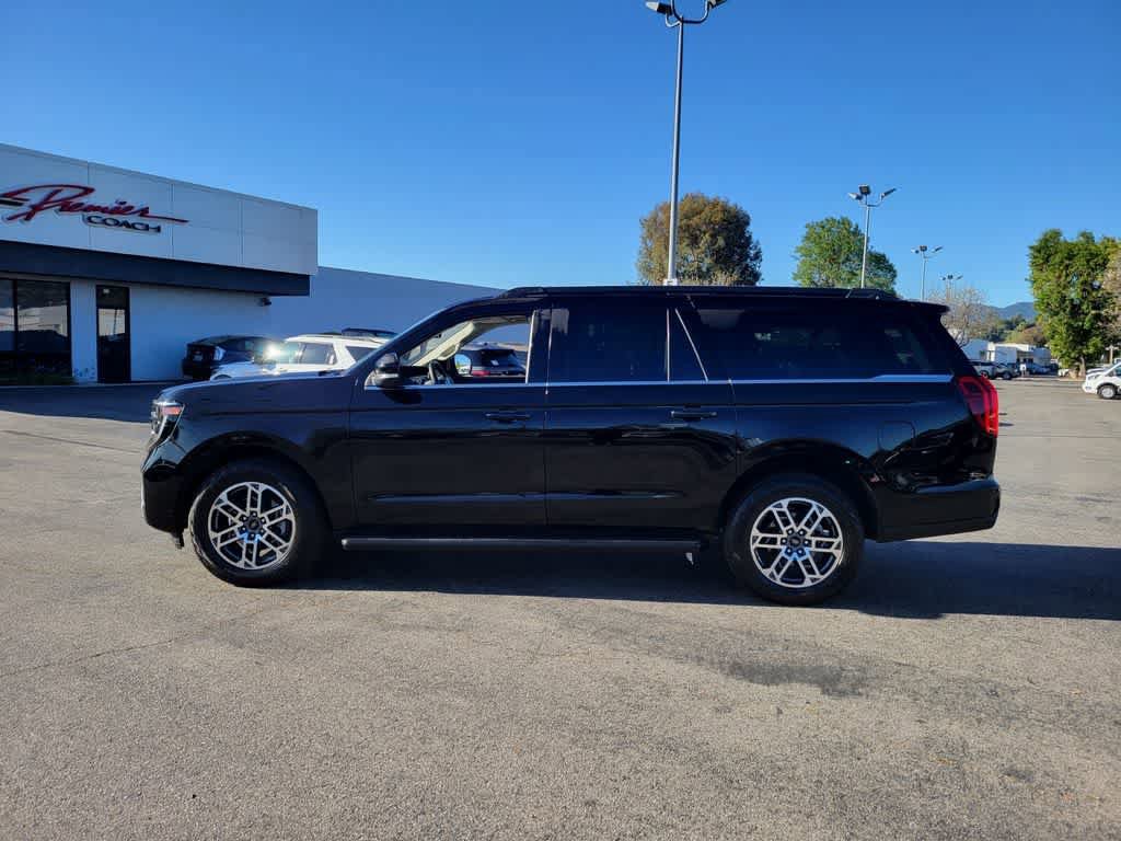 Certified 2025 Ford Expedition Max Active AWD/4WD image 2