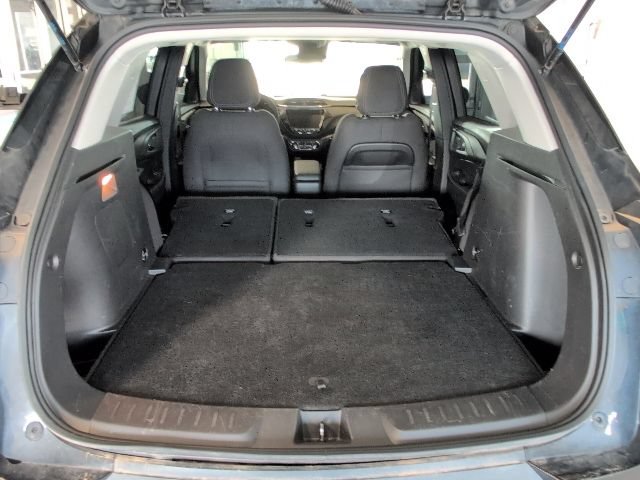 Certified 2023 Chevrolet TrailBlazer LT w/ Convenience Package FWD image 32
