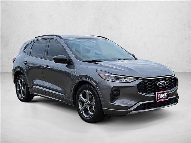 Certified 2023 Ford Escape ST-Line w/ Tech Pack #1 FWD image 3