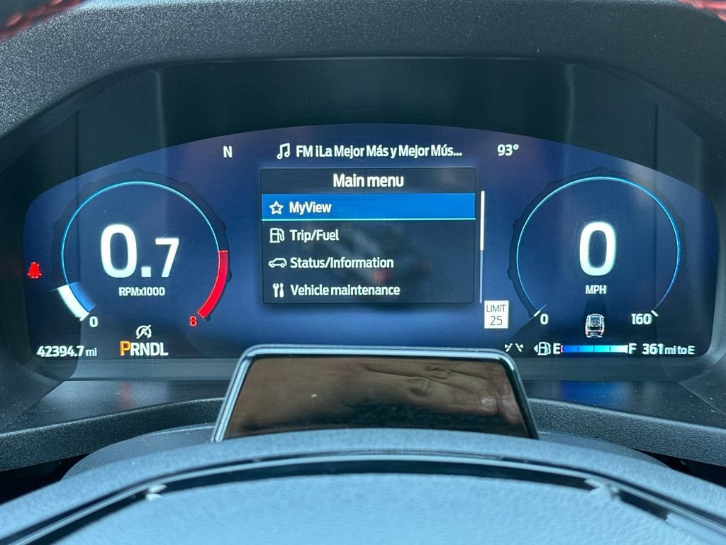 Certified 2025 Ford Explorer ST-Line AWD/4WD image 25