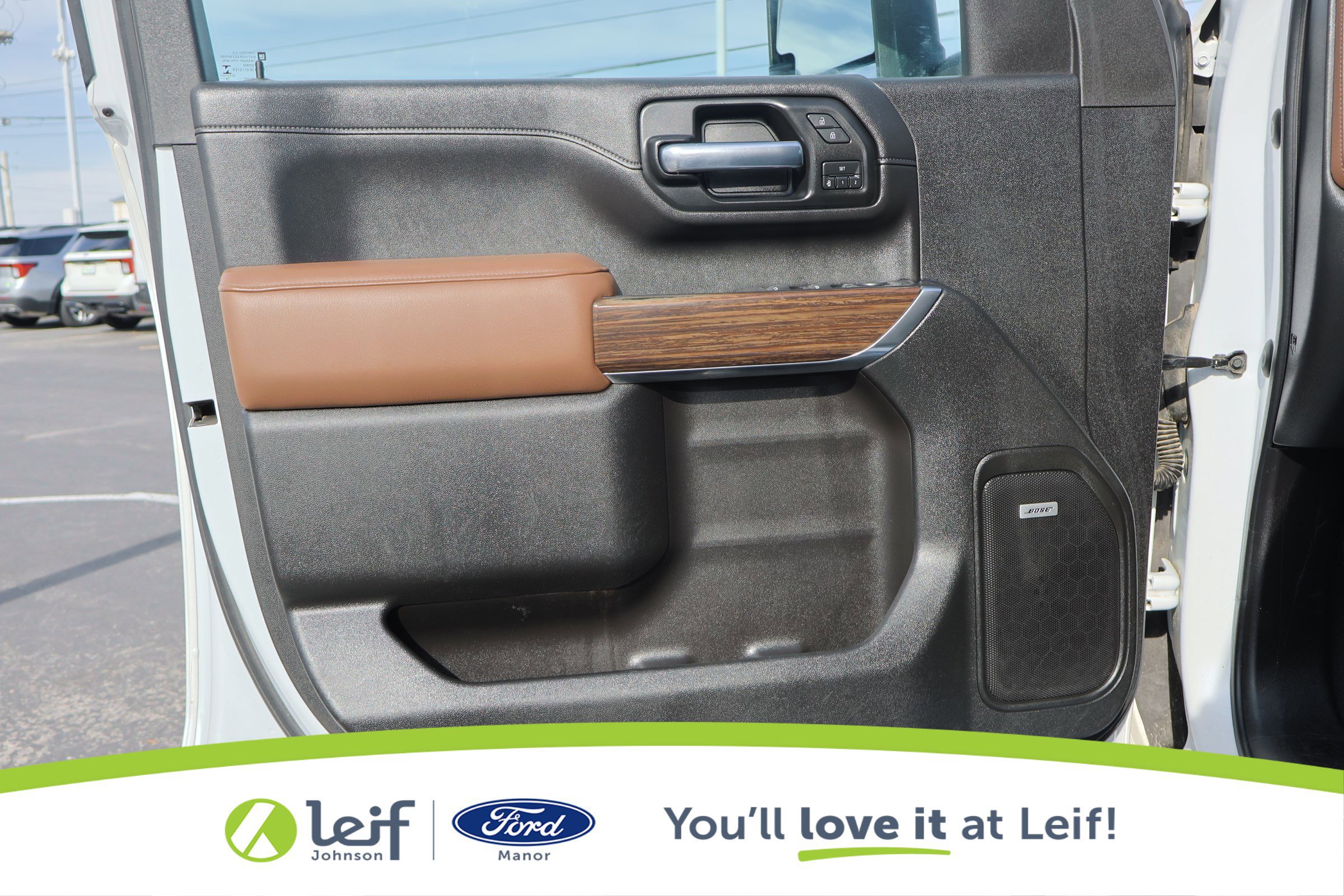 Used 2020 Chevrolet Silverado 2500 High Country w/ Z71 Off-Road Package image 11