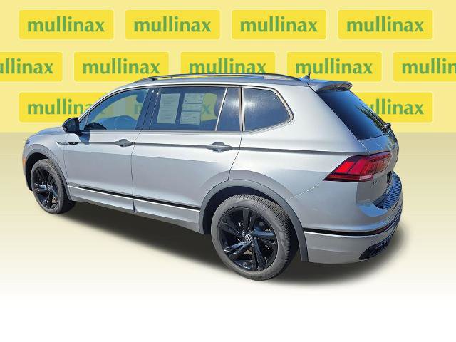 Used 2024 Volkswagen Tiguan SE R-Line AWD/4WD image 11
