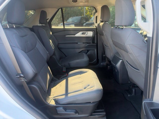Certified 2026 Ford Explorer Active RWD image 10