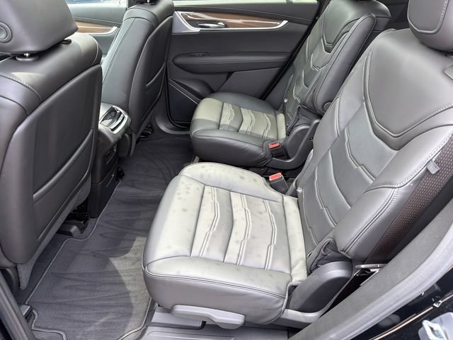 Used 2024 Cadillac XT6 Premium Luxury w/ Platinum Package FWD image 22