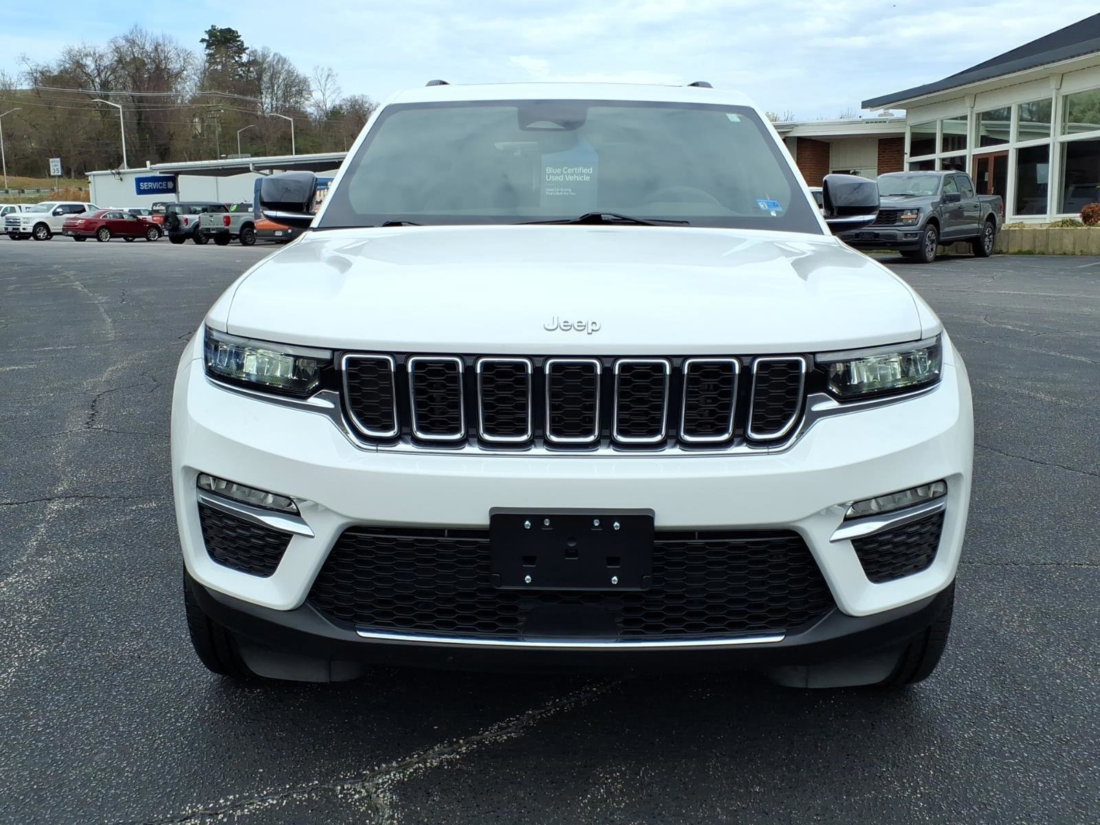 Used 2024 Jeep Grand Cherokee Limited w/ Trailer Tow Package image 9