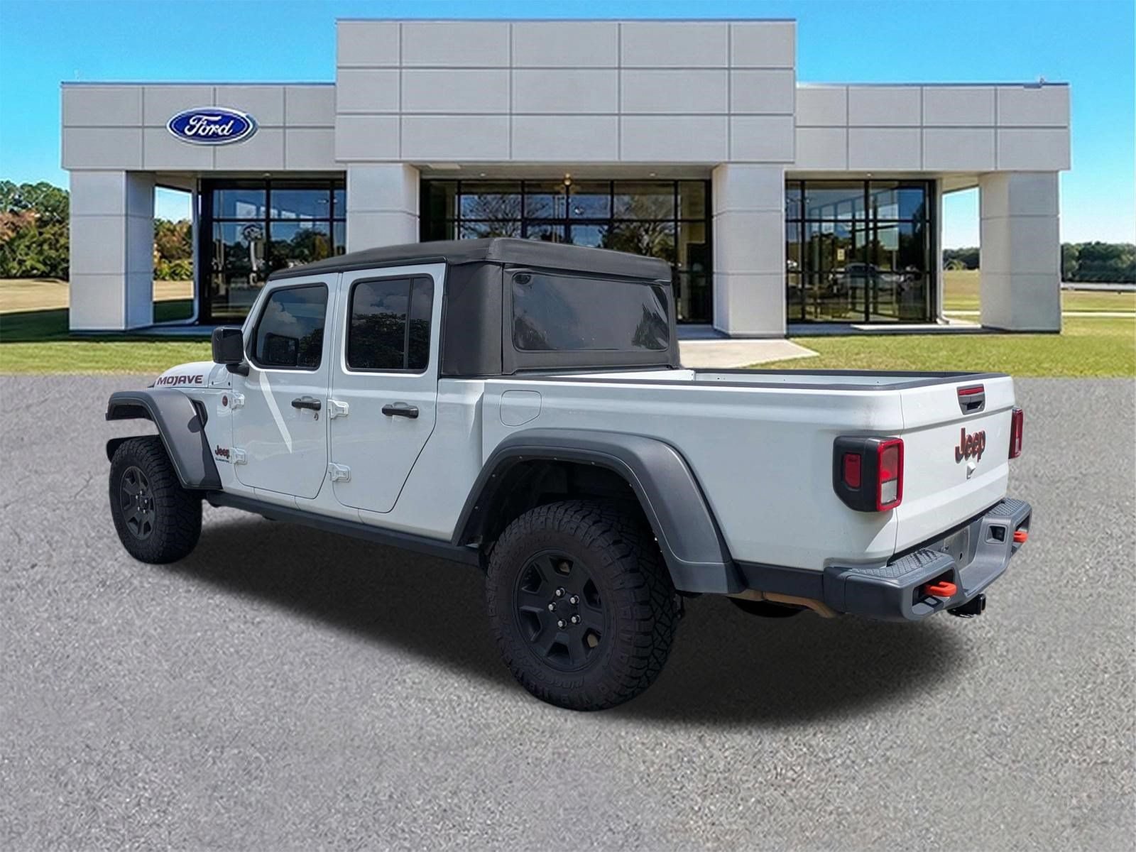 Used 2023 Jeep Gladiator Mojave w/ Trailer Tow Package AWD/4WD image 3