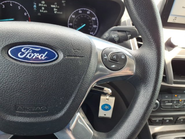 Certified 2019 Ford Transit Connect XLT FWD image 17