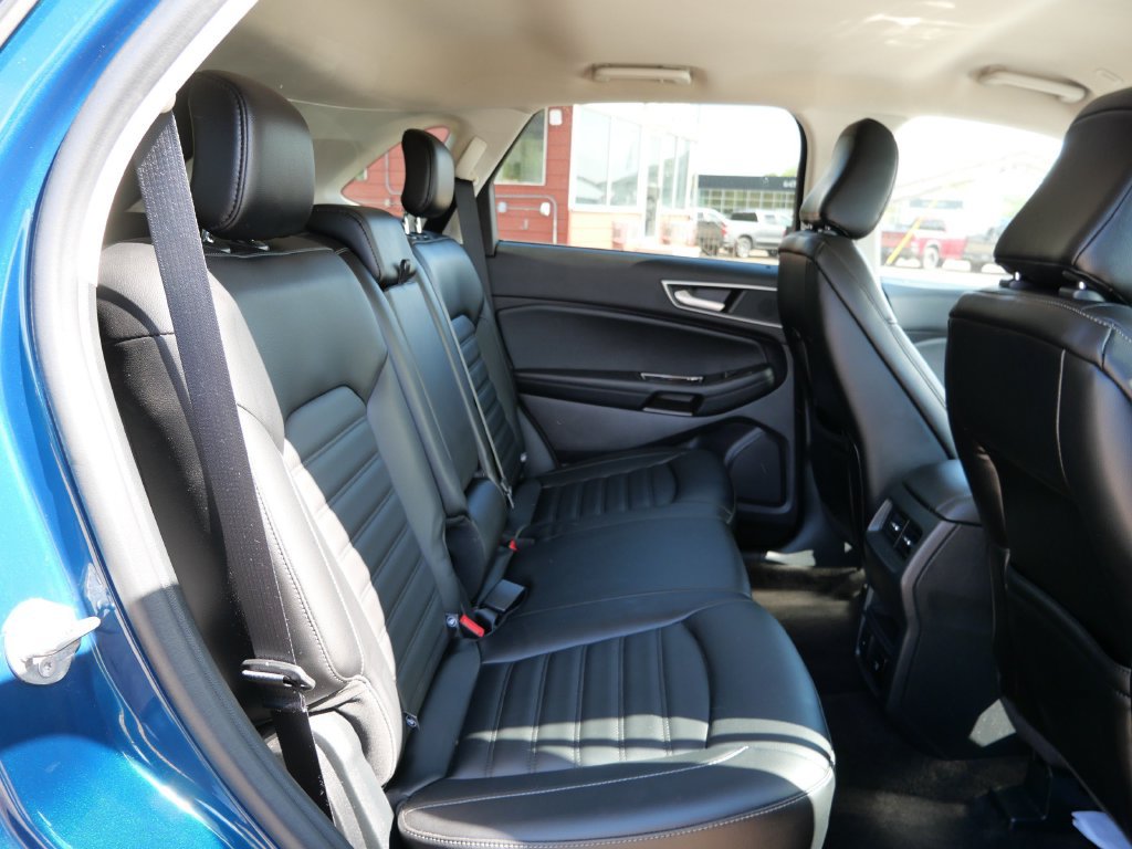 Certified 2020 Ford Edge SEL w/ Convenience Package AWD/4WD image 14