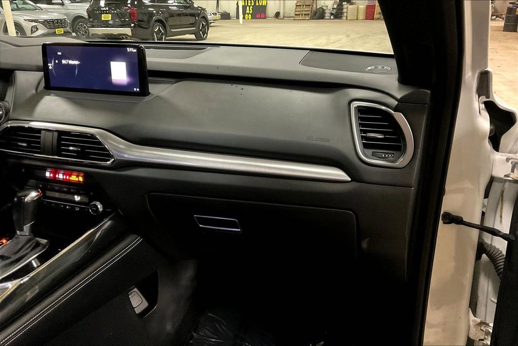 Used 2023 MAZDA CX-9 Grand Touring image 15