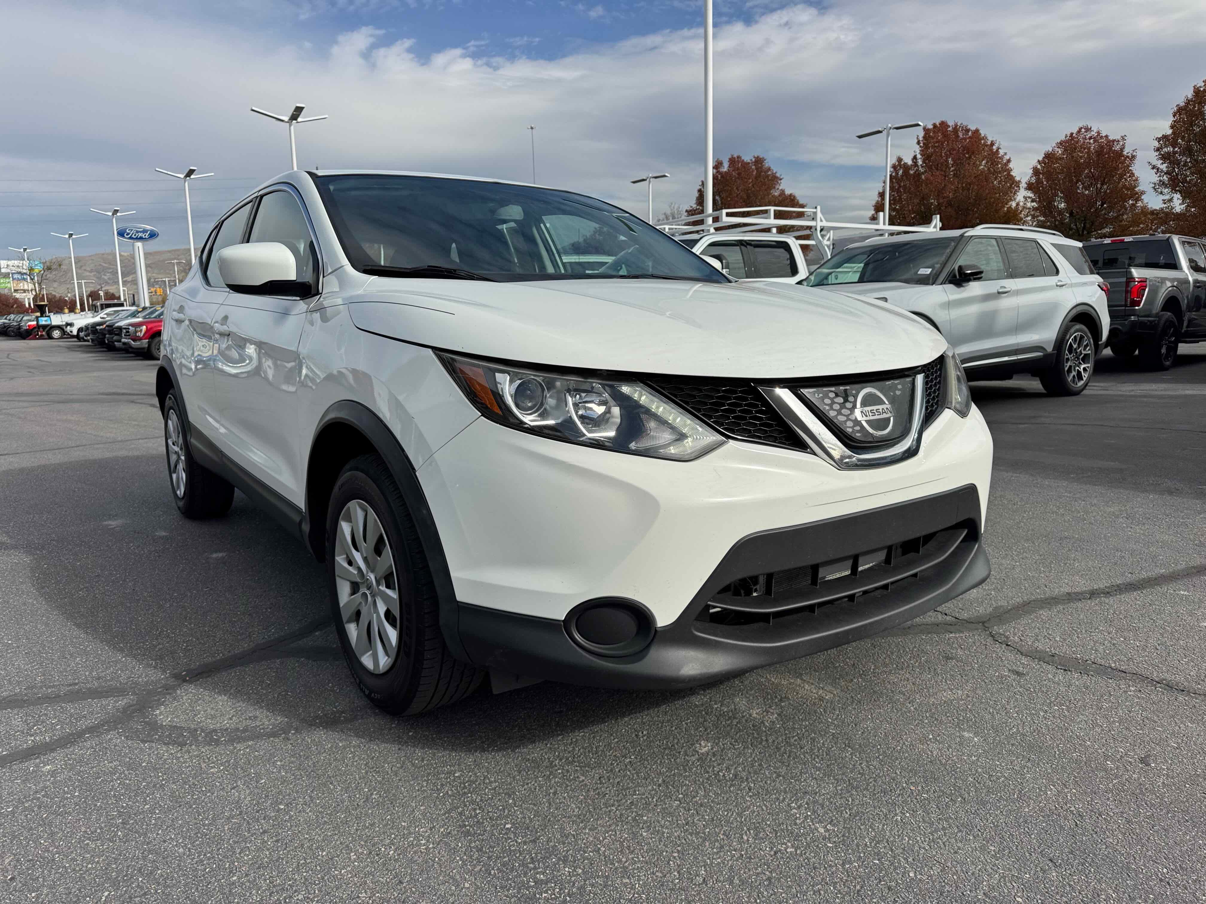 Used 2018 Nissan Rogue Sport S image 7