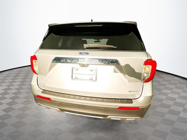Certified 2024 Ford Explorer XLT w/ Equipment Group 202A AWD/4WD image 10