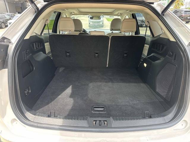 Certified 2019 Ford Edge Titanium w/ Equipment Group 301A FWD image 9