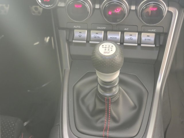Used 2022 Subaru BRZ Limited RWD image 21