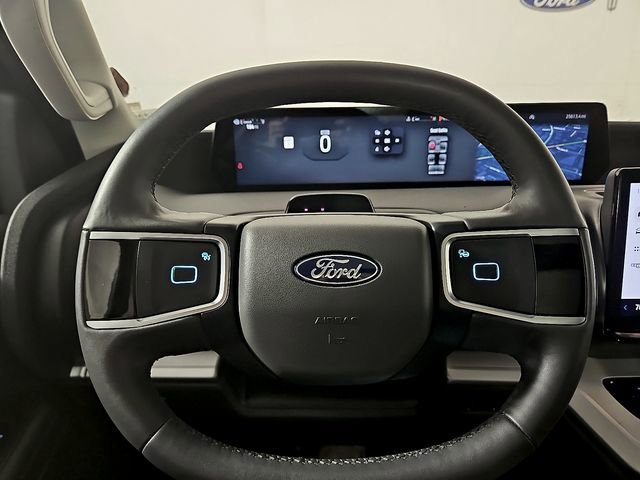 Certified 2025 Ford Expedition Active image 22