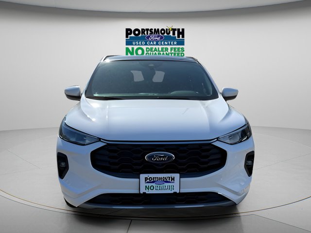 Certified 2023 Ford Escape ST-Line Select w/ Tech Pack #2 AWD/4WD image 9
