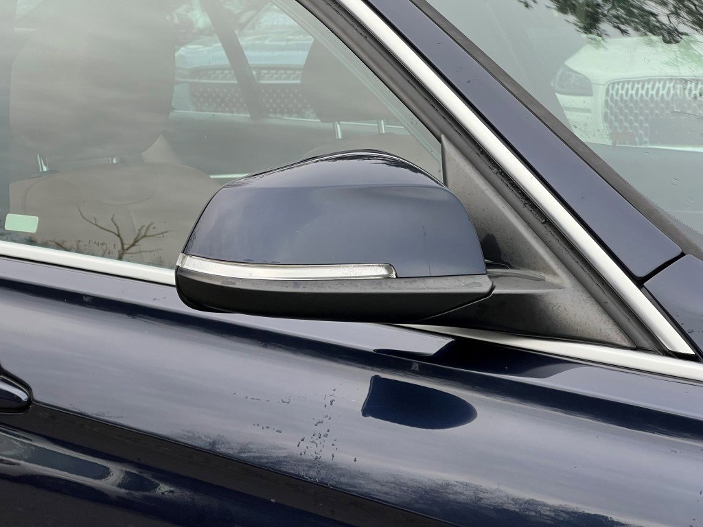 Used 2017 BMW 330e 330e iPerformance 4dr Car image 7