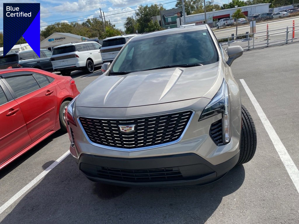 Used 2022 Cadillac XT4 Luxury image 1