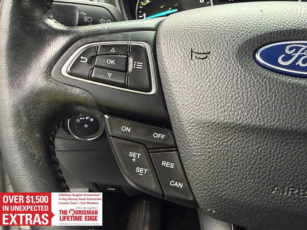 Certified 2019 Ford EcoSport SES w/ SES Black Appearance Package AWD/4WD image 16