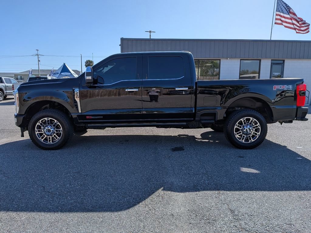 Certified 2025 Ford F250 Platinum w/ Platinum Plus Package image 3