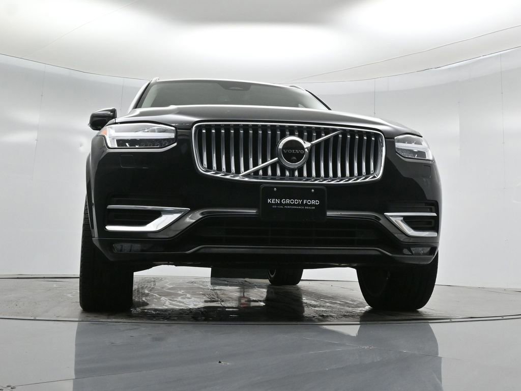 Used 2023 Volvo XC90 B6 Ultimate w/ Protection Package Premier image 31