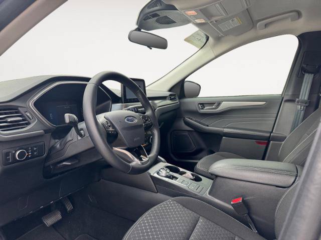 Certified 2024 Ford Escape Active FWD image 9