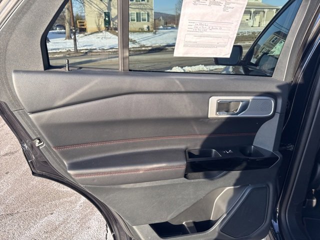 Certified 2022 Ford Explorer ST-Line w/ Class IV Trailer Tow Package image 41