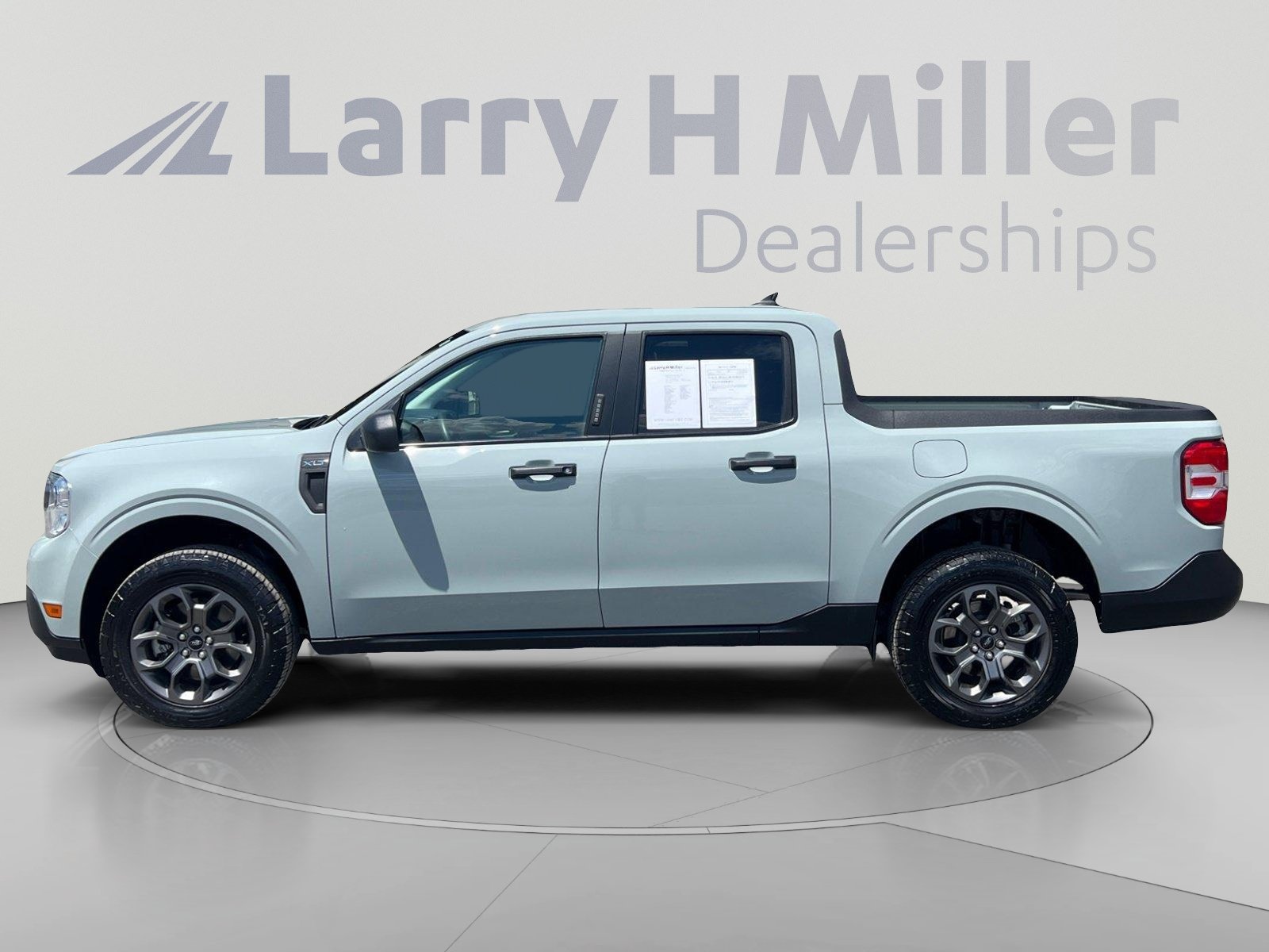 Certified 2023 Ford Maverick XLT FWD image 2