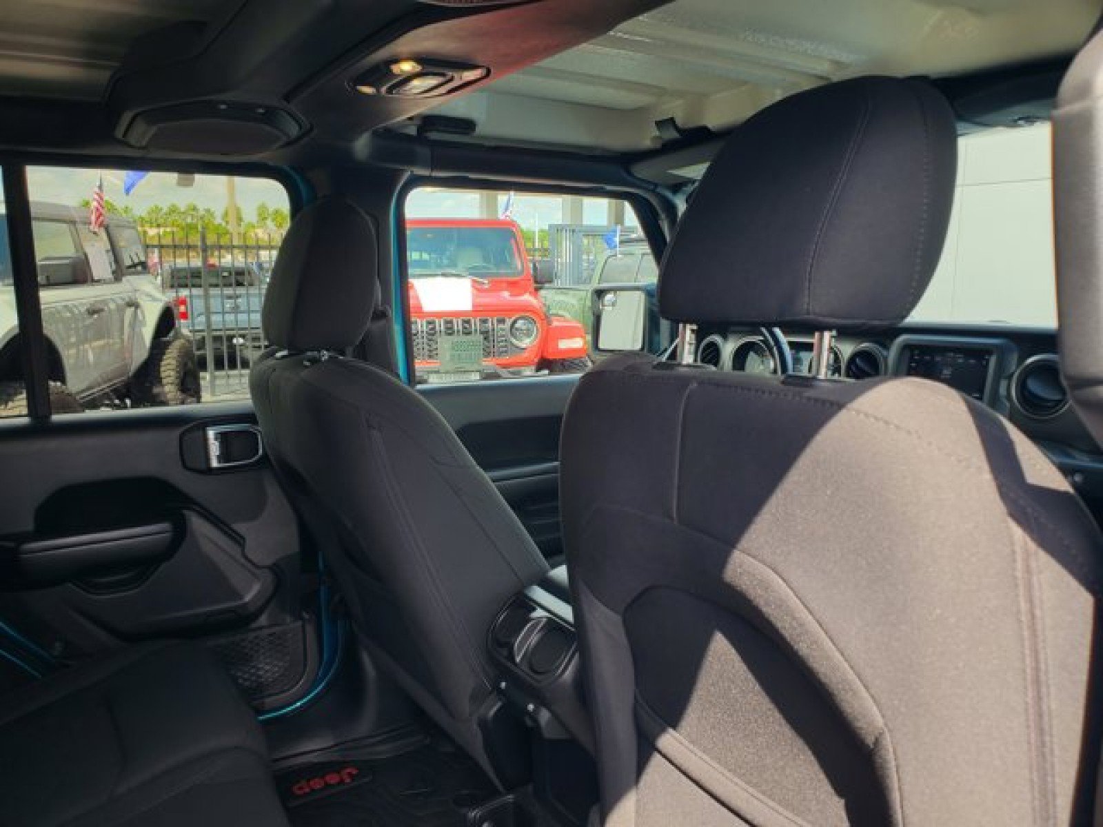 Used 2020 Jeep Wrangler Unlimited Sport S image 30