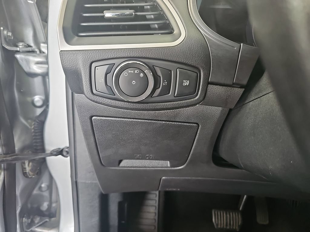 Certified 2023 Ford Edge SEL AWD/4WD image 24