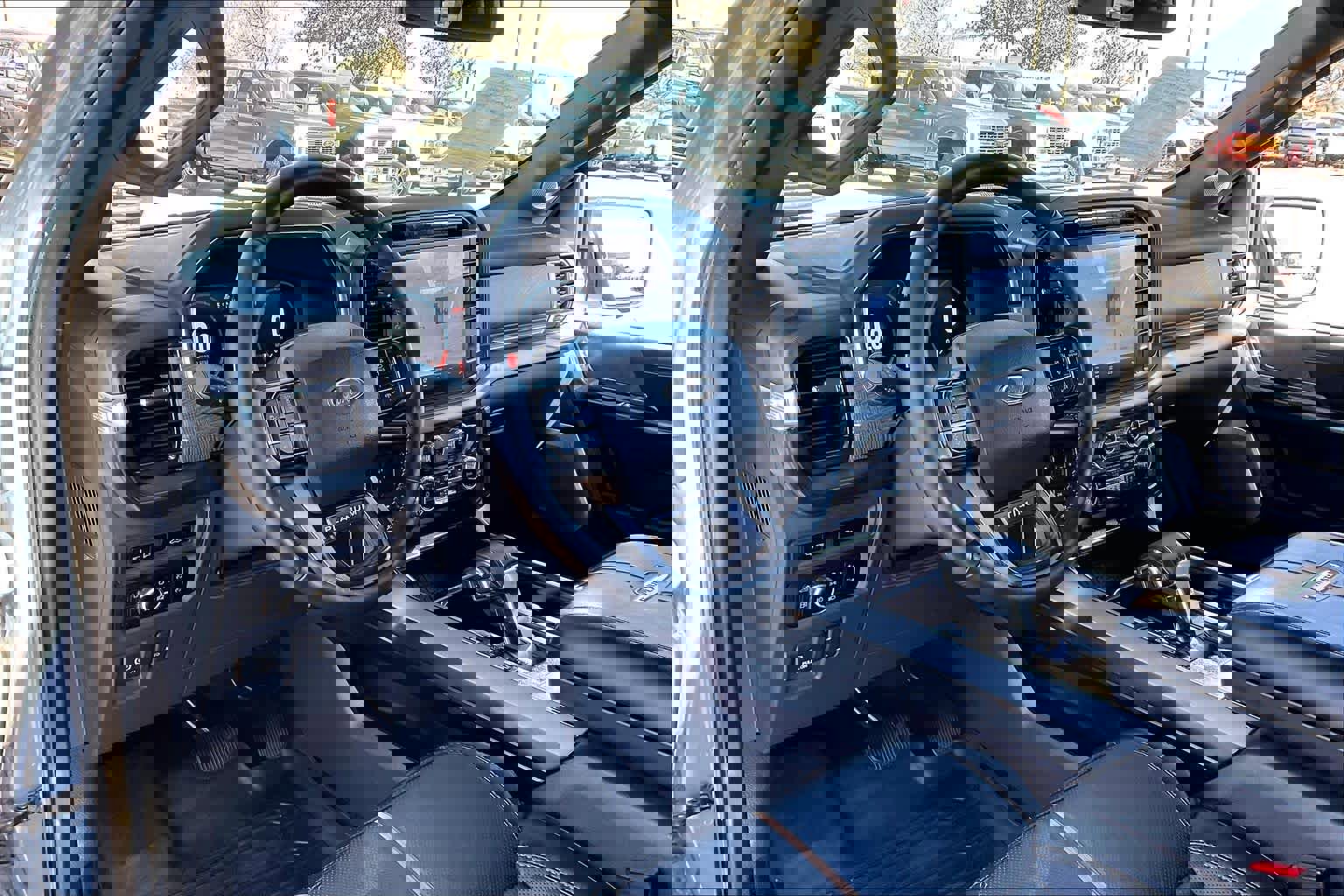 Certified 2023 Ford F150 Platinum w/ Equipment Group 701A High image 17