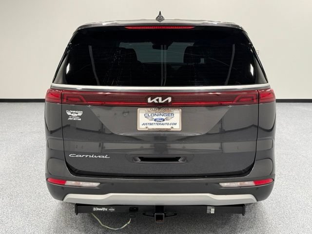 Used 2022 Kia Carnival LX FWD image 10
