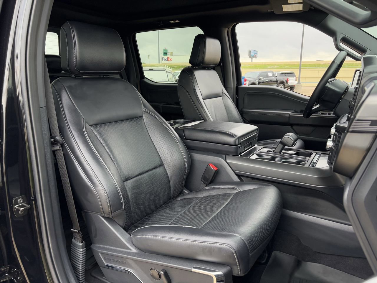 Certified 2024 Ford F150 Lariat w/ Bed Utility Package image 32