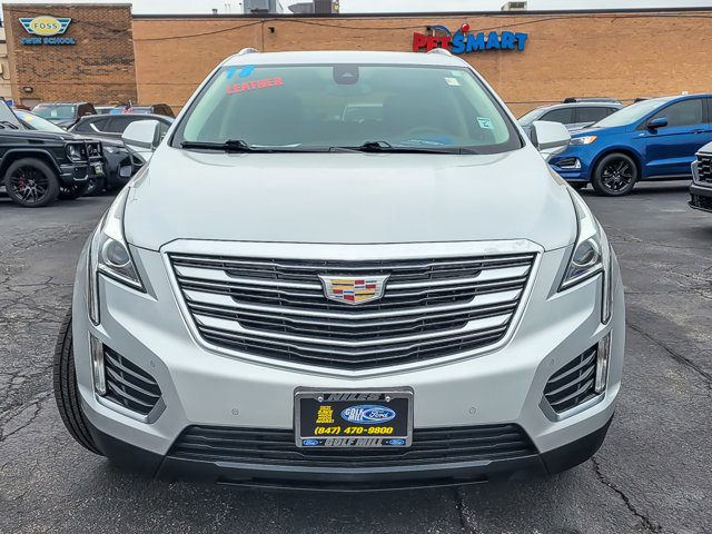 Used 2018 Cadillac XT5 Luxury w/ Driver Awareness Package image 8