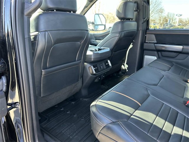 Certified 2022 Ford F150 Platinum w/ Equipment Group 701A High image 18