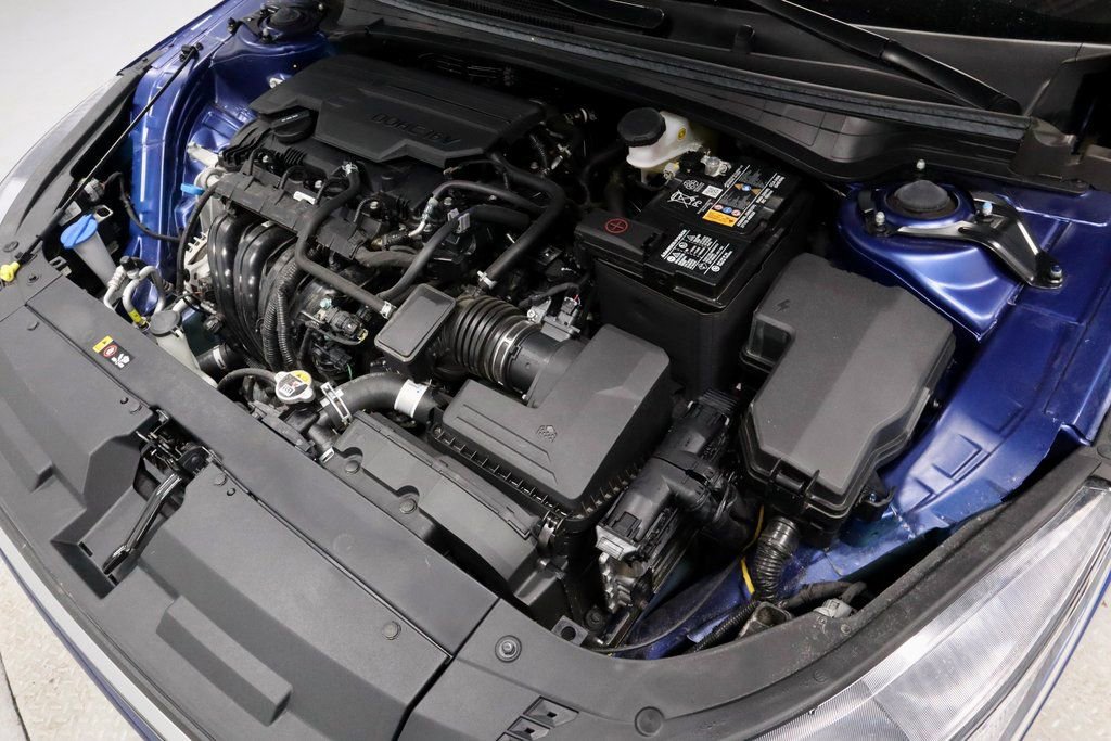 Used 2025 Kia K4 LXS image 17