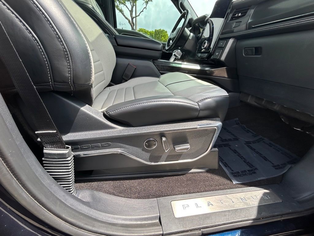 Certified 2023 Ford F150 Lightning Platinum image 28