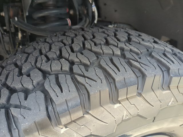 Certified 2021 Ford F150 Raptor w/ Equipment Group 801A High AWD/4WD image 12