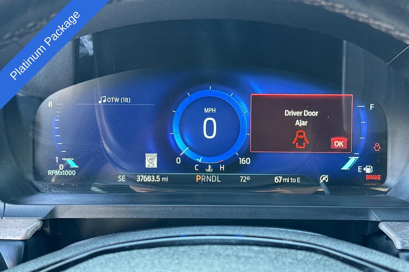 Certified 2022 Ford Explorer Platinum w/ Equipment Group 601A image 25