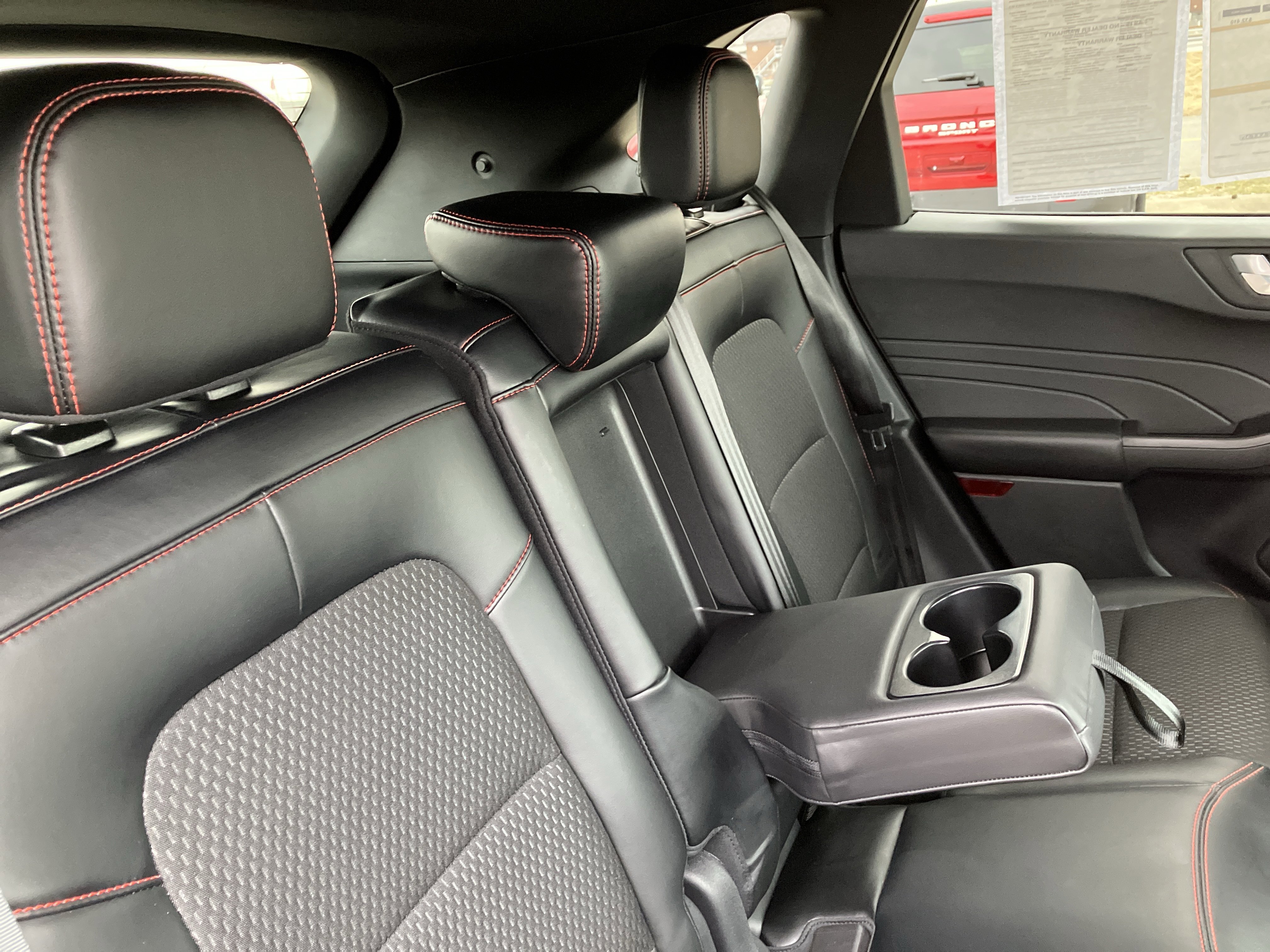 Certified 2025 Ford Escape ST-Line Elite w/ Tech Pack #2 image 15