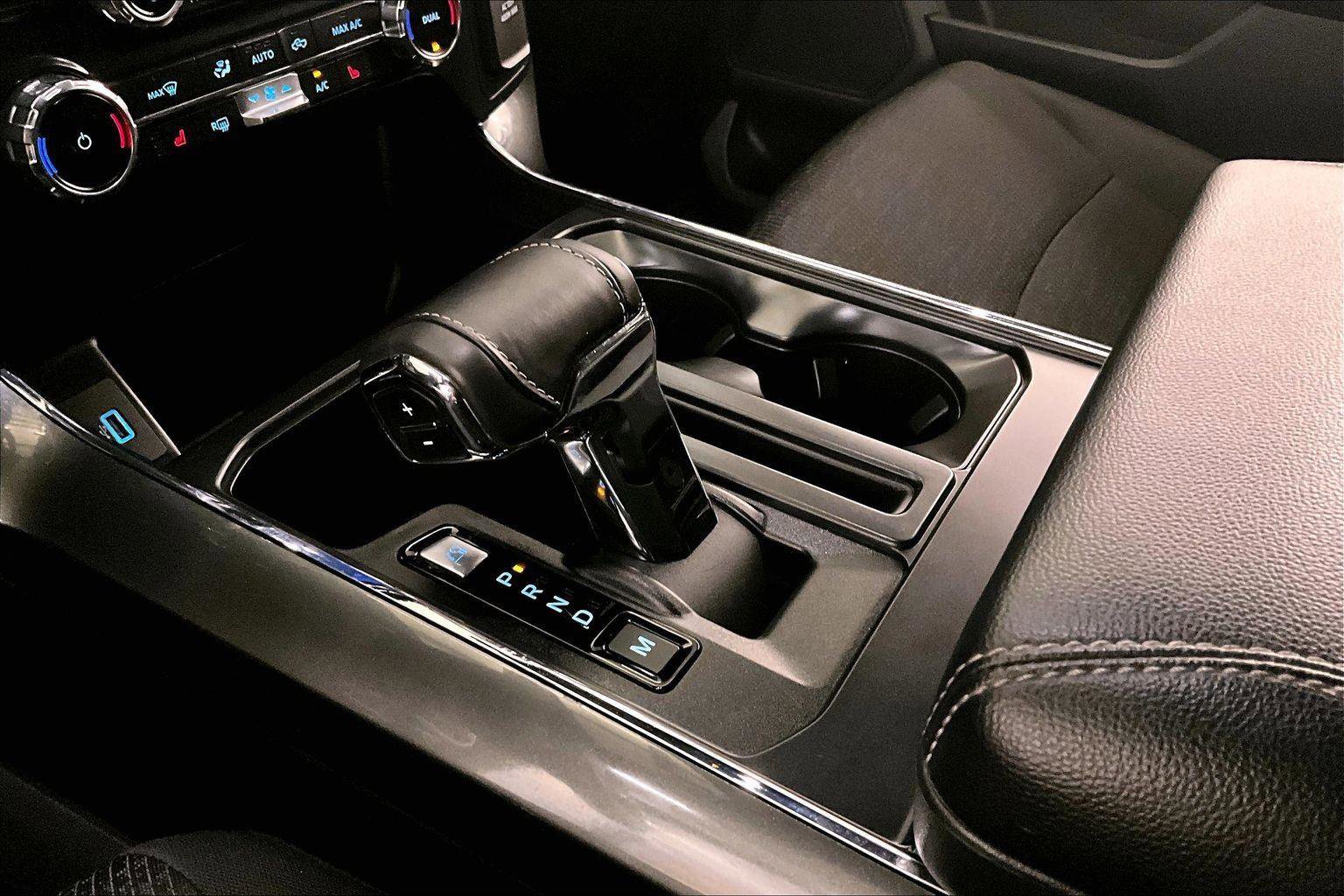 Certified 2022 Ford F150 XLT w/ Equipment Group 302A High image 16