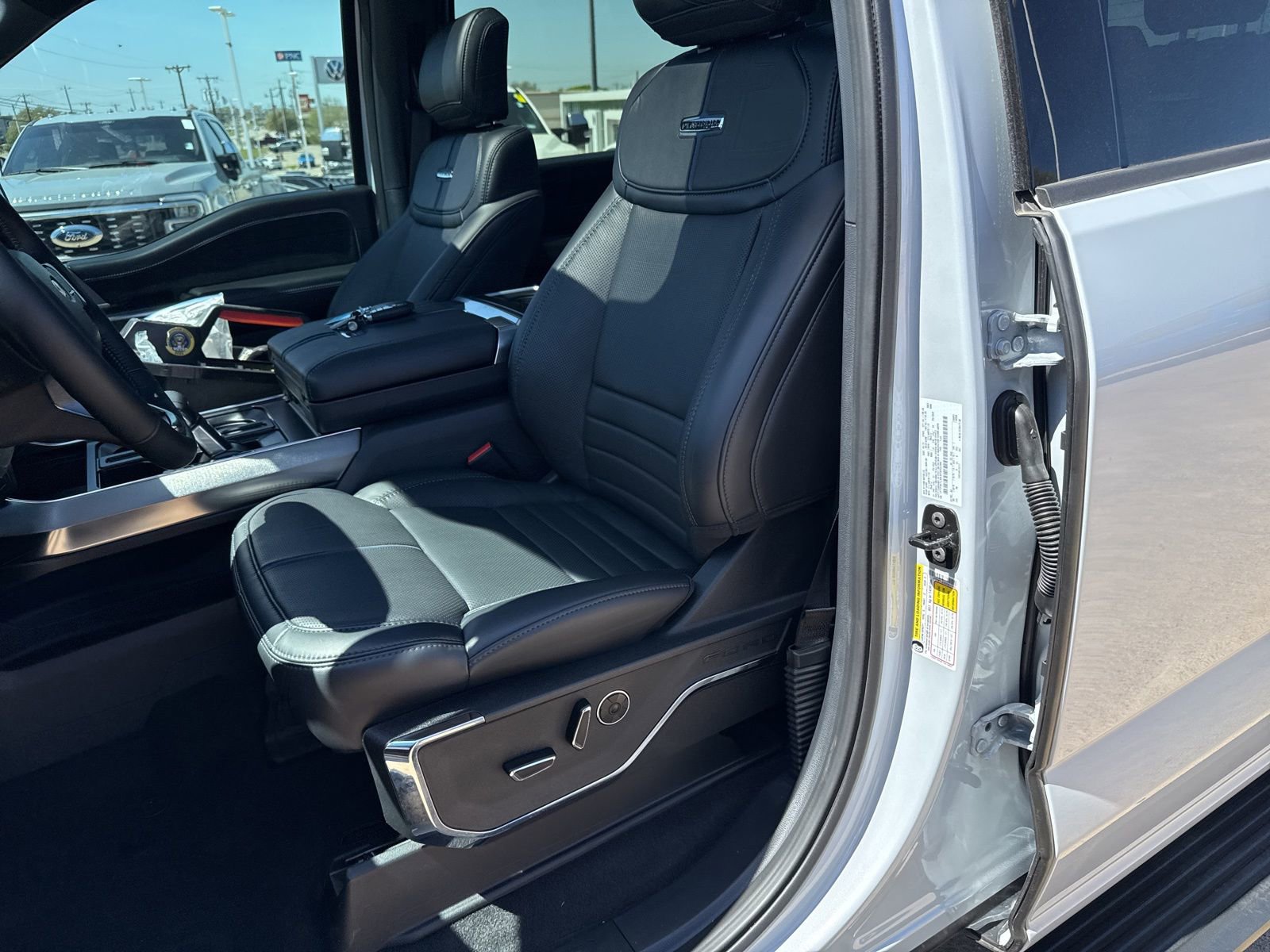 Certified 2025 Ford F150 Platinum w/ Equipment Group 702A High image 14